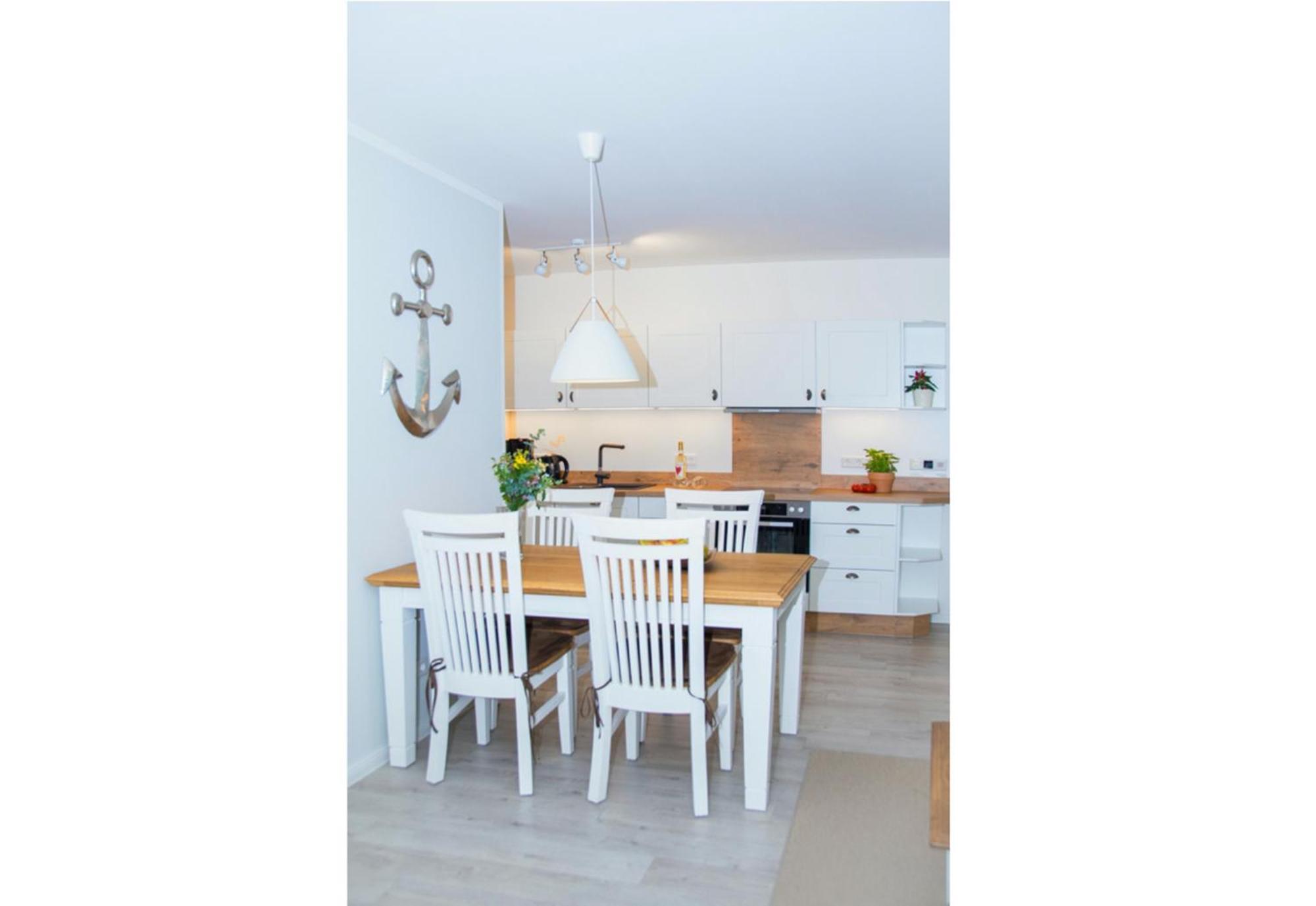 Cottage Im Gutspark, Perlie - Komfort Trifft Maritimes Flair Rerik Exterior photo